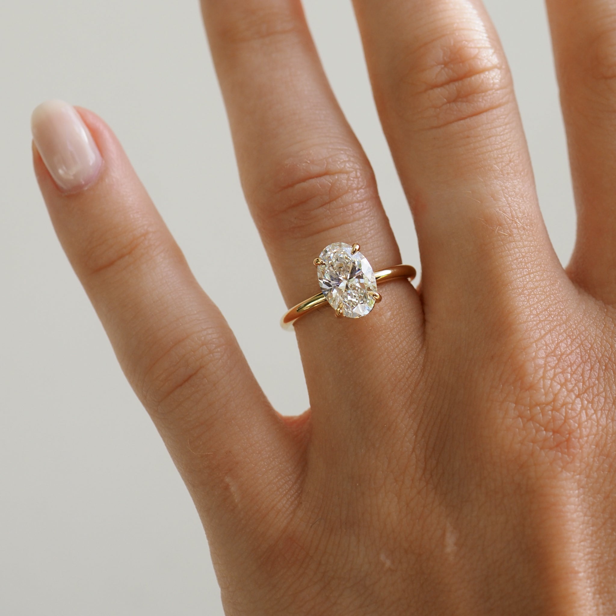 Clara | 2.07ct Oval Lab-Grown Diamond Engagement Ring Ready To Wear