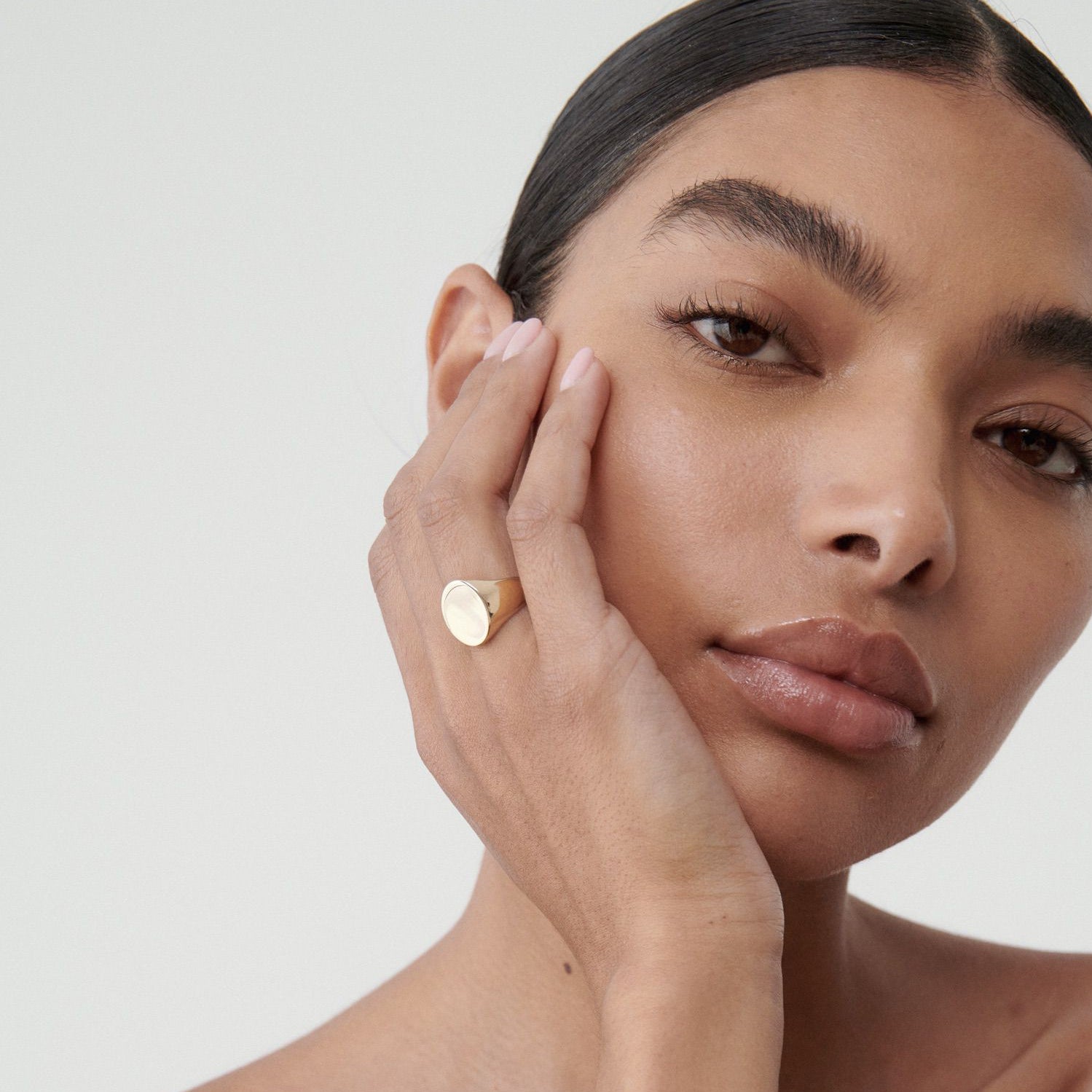 Bold Oval Signet With Optional Engraving - Main Image