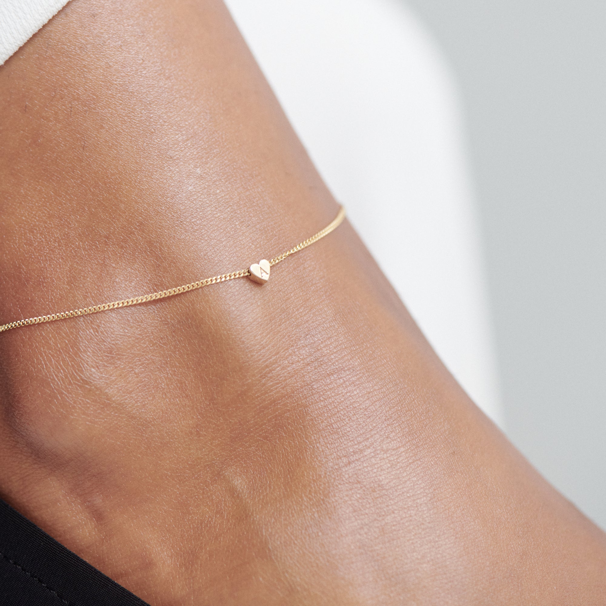 Tiny Heart Anklet | Sliding Charm Anklet