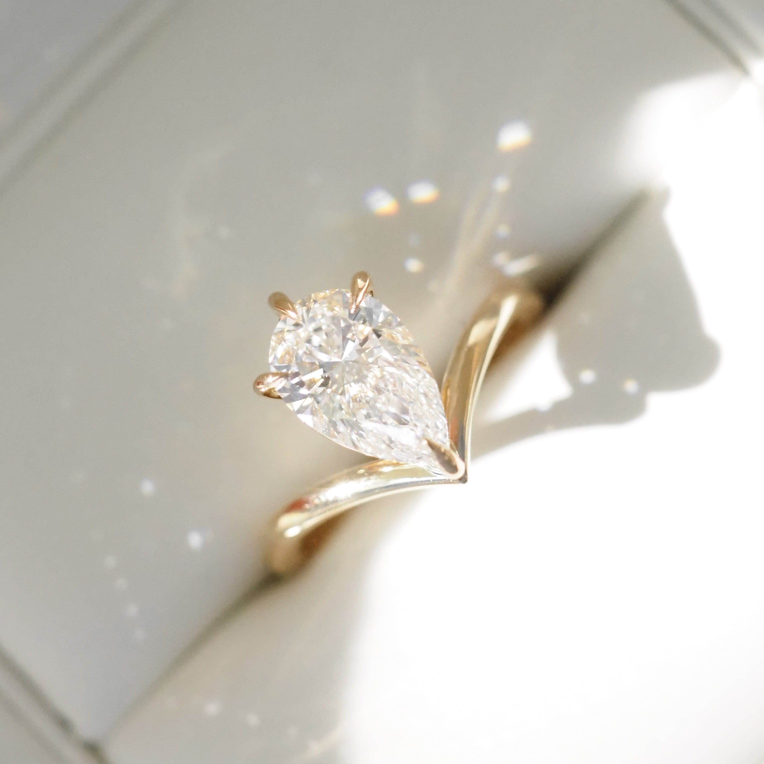 Ara | 1.5ct Pear Wishbone Solitaire Ring