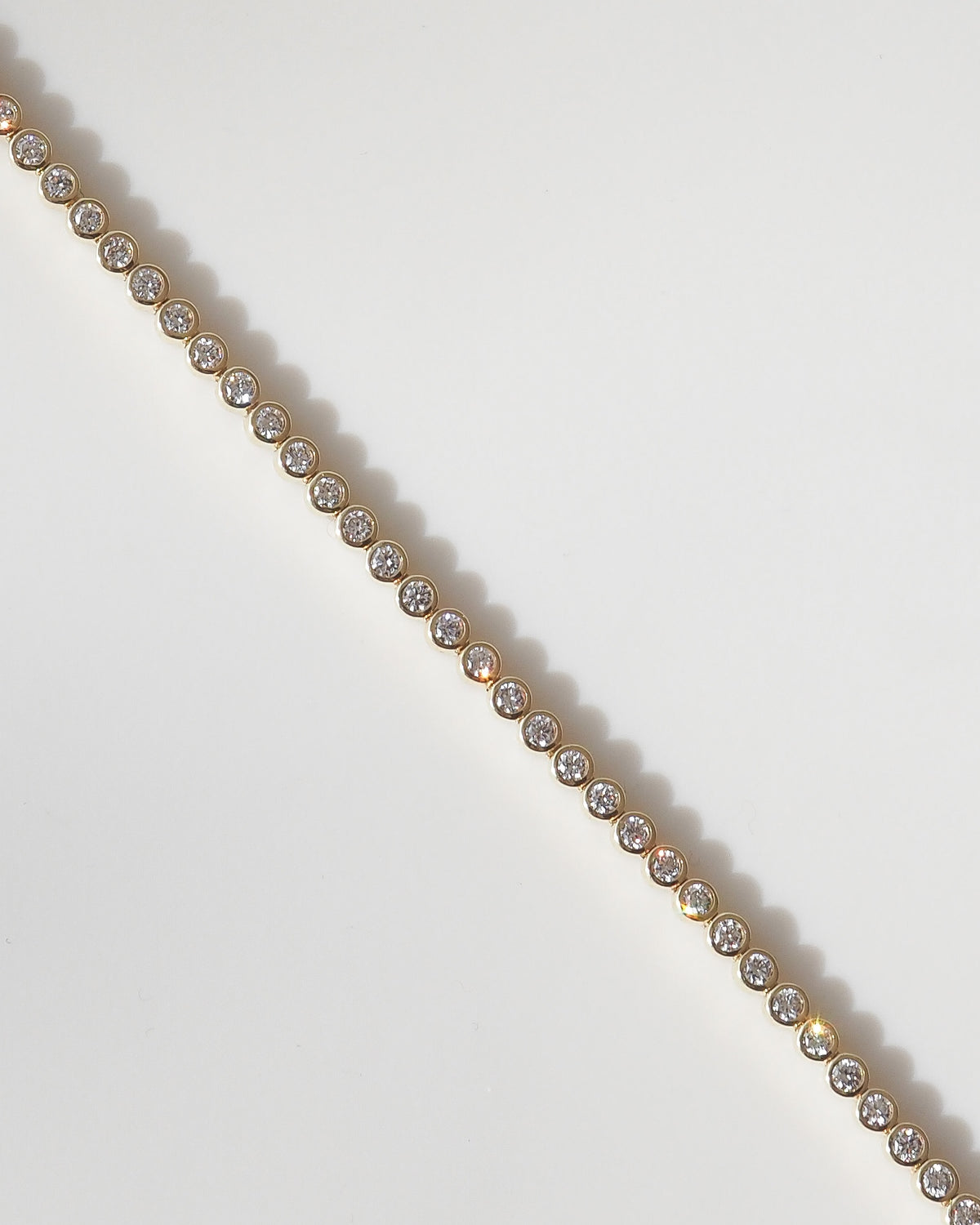 Round Bezel Tennis Bracelet | 2ct Tennis Bracelet