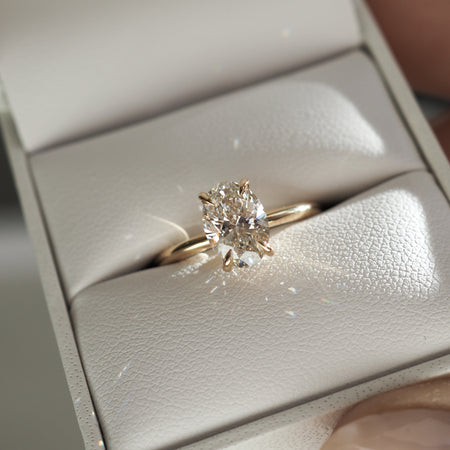 Ariella: 3.25 carat lab grown oval engagement ring | Nature Sparkle