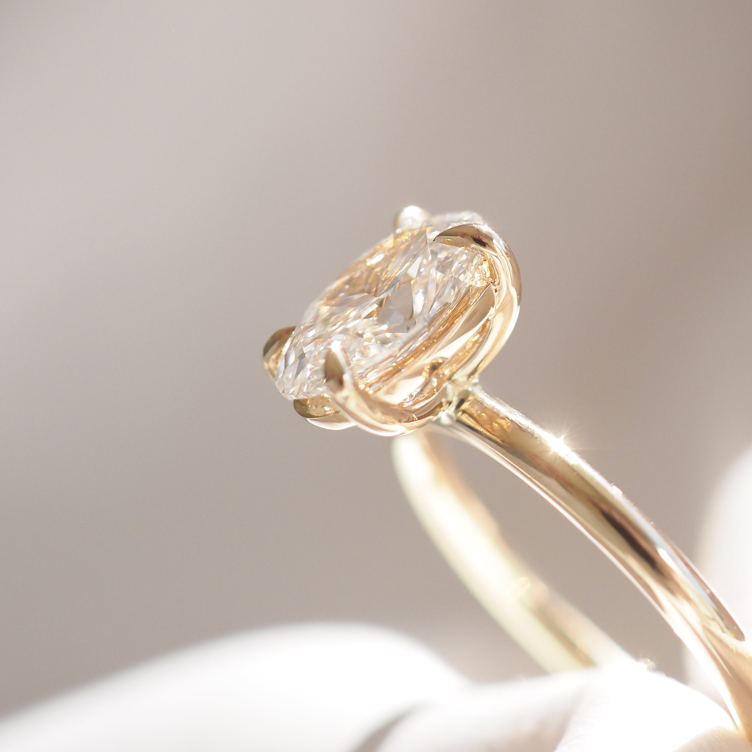 Clara | 1.5ct Oval Lab-Grown Diamond Ring