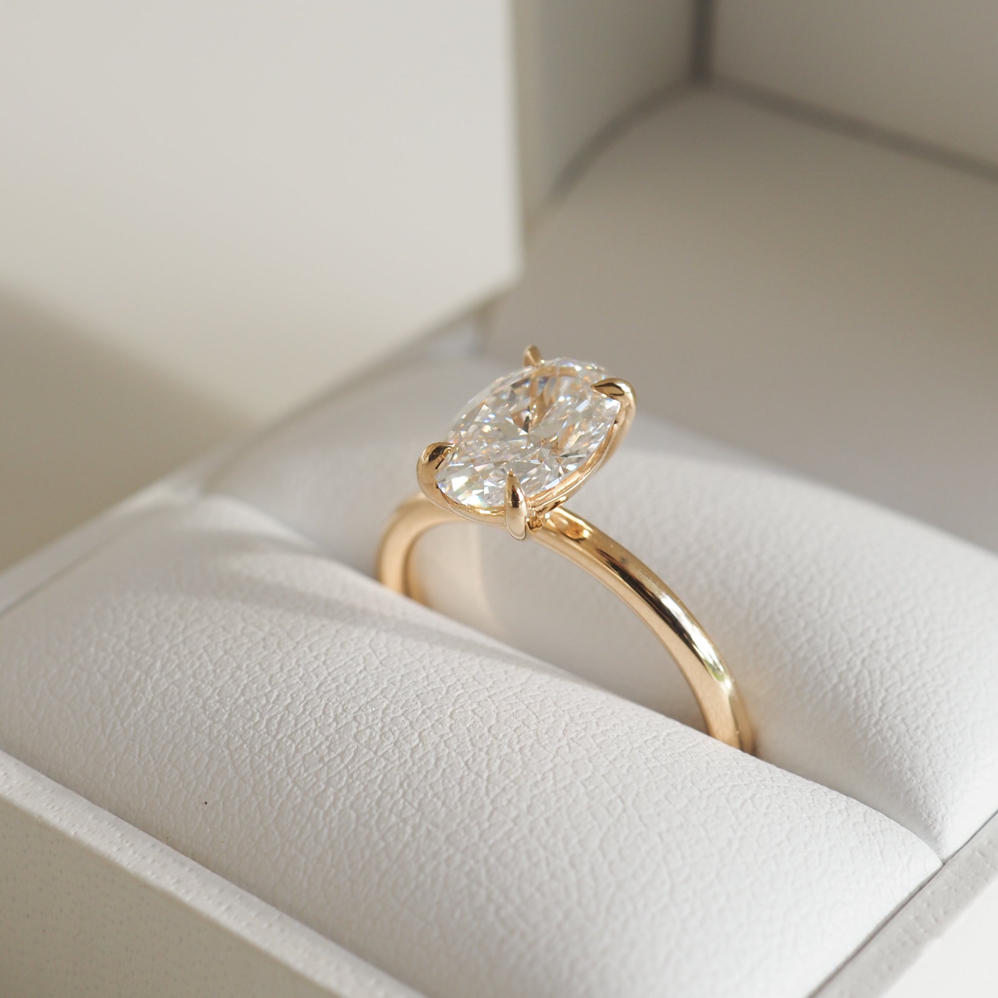 Clara | 1.50ct Oval Diamond Engagement Ring Ready To Wear