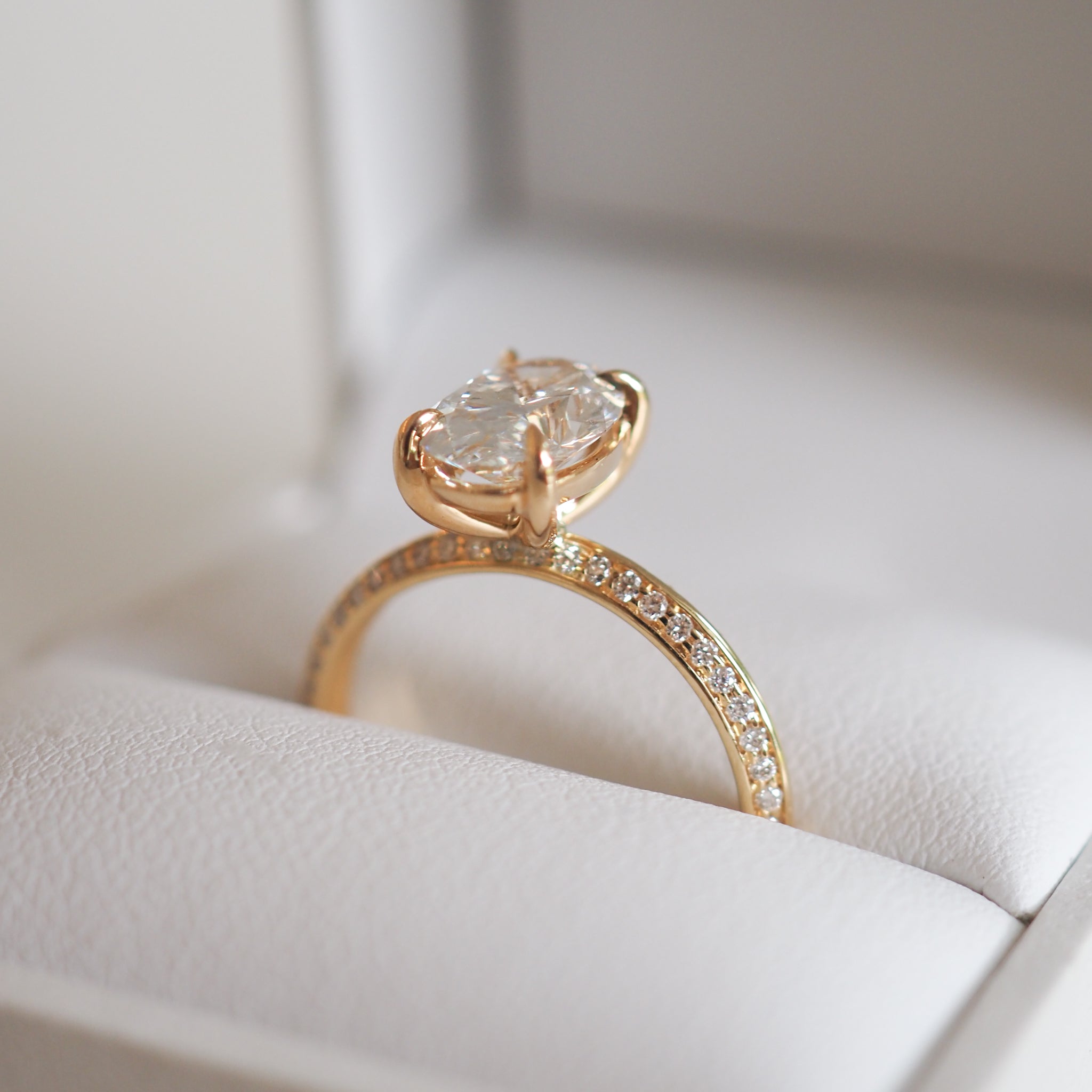 Clara | 1.53ct Oval Diamond Engagement Ring Ready To Wear