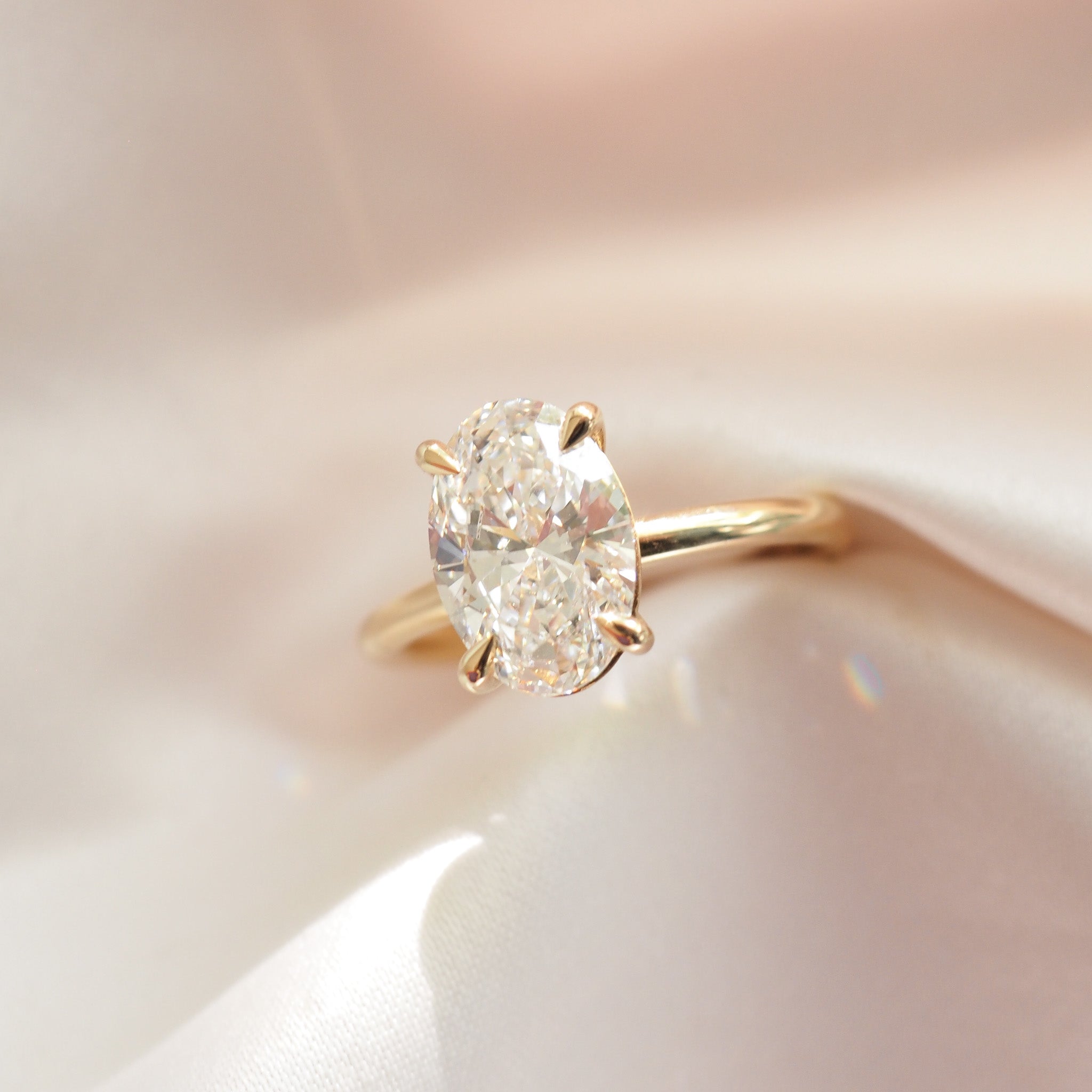 Clara | 2ct Oval Solitaire Engagement Ring
