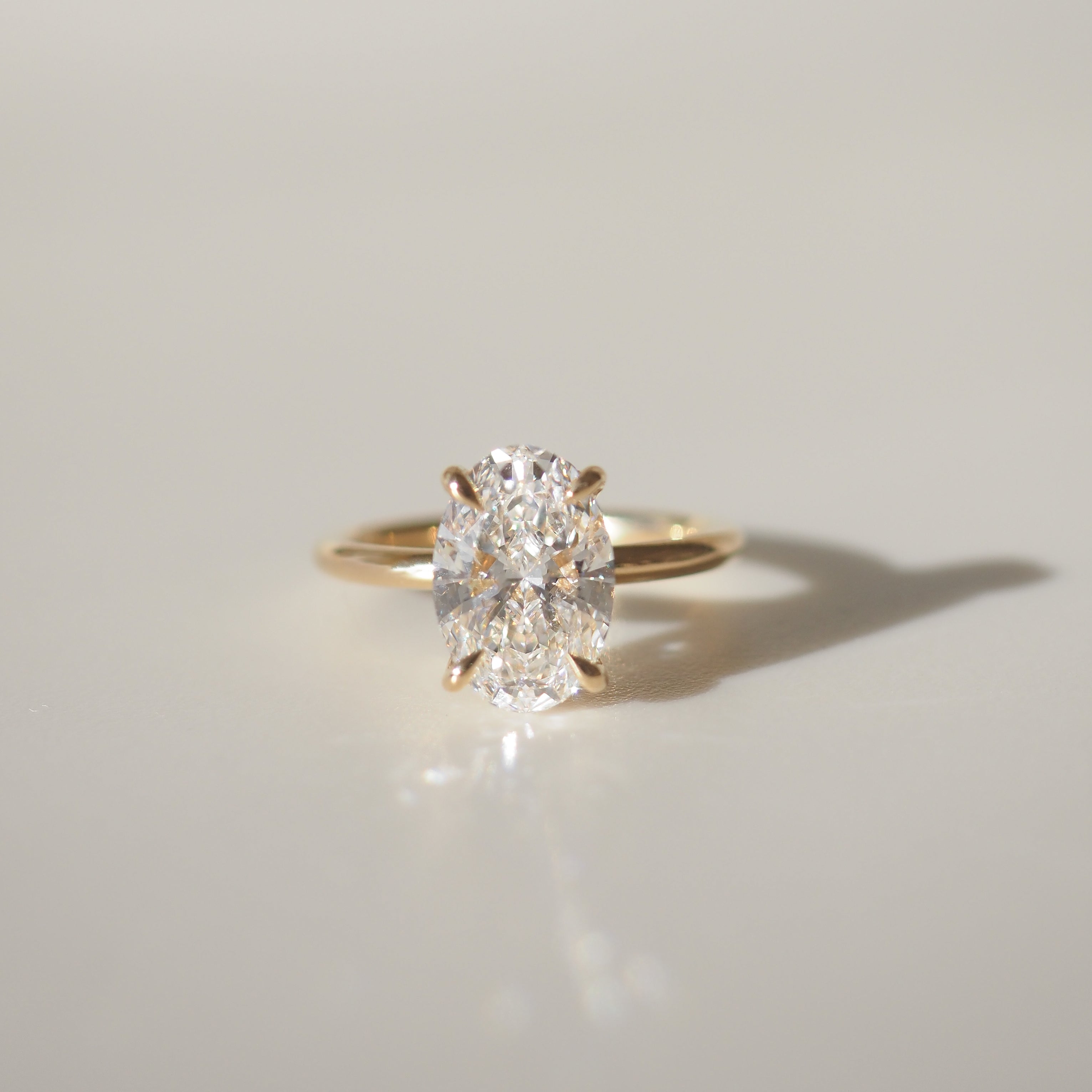Clara | 2.5ct Solitaire Engagement Ring
