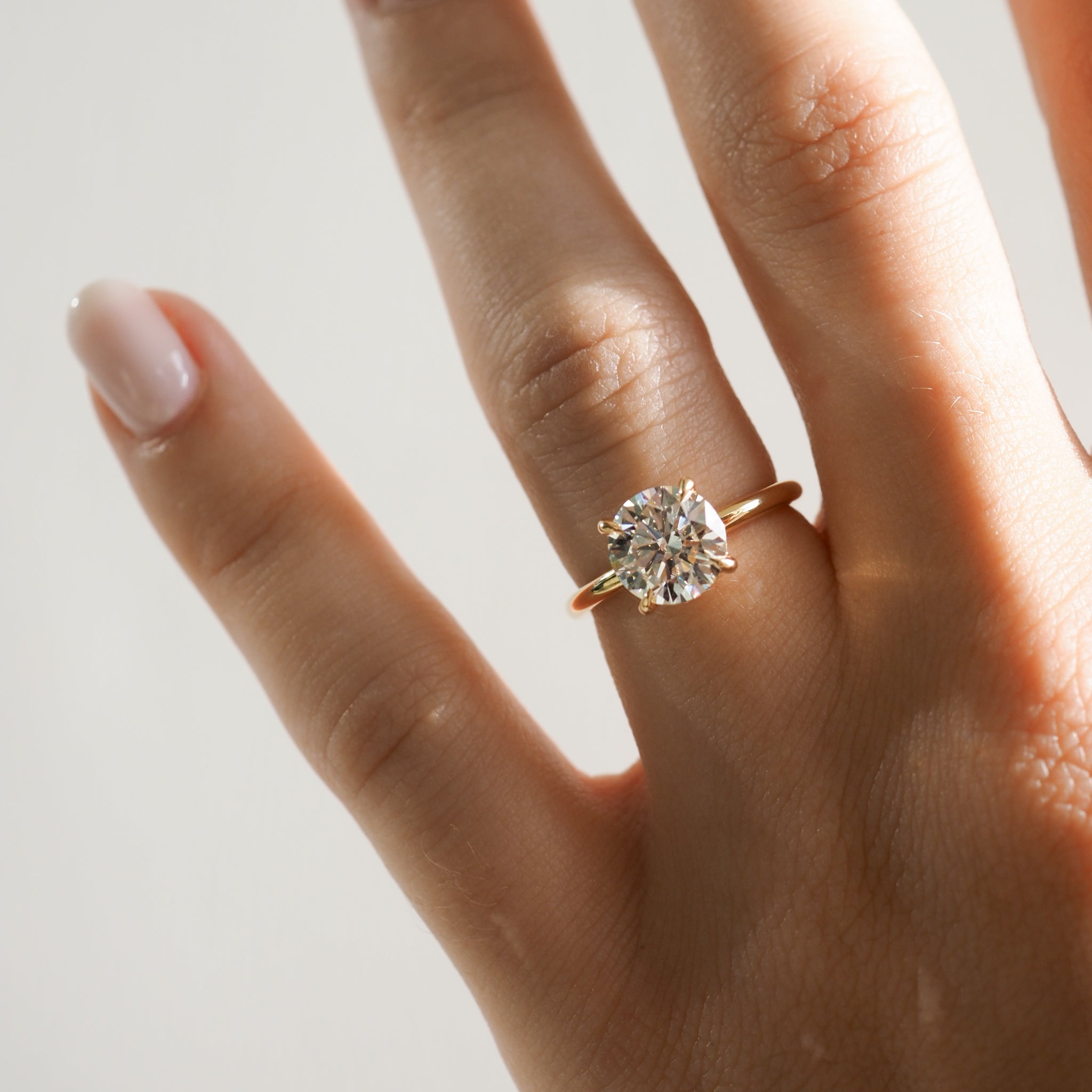 Cleo | 2.06ct Round Lab-Grown Diamond Engagement Ring