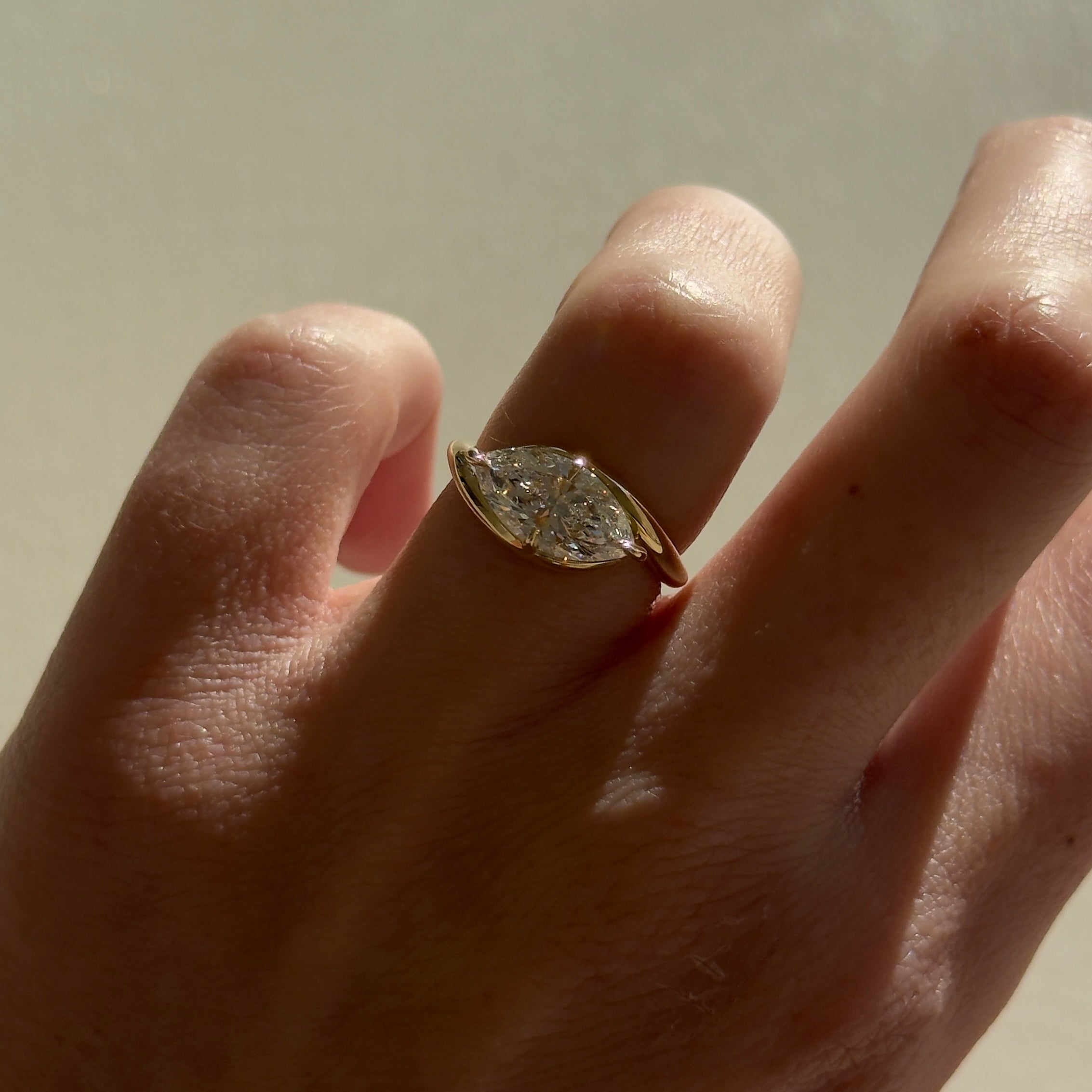 Riva Marquise | 2ct East West Solitaire Lab-Grown Diamond Ring