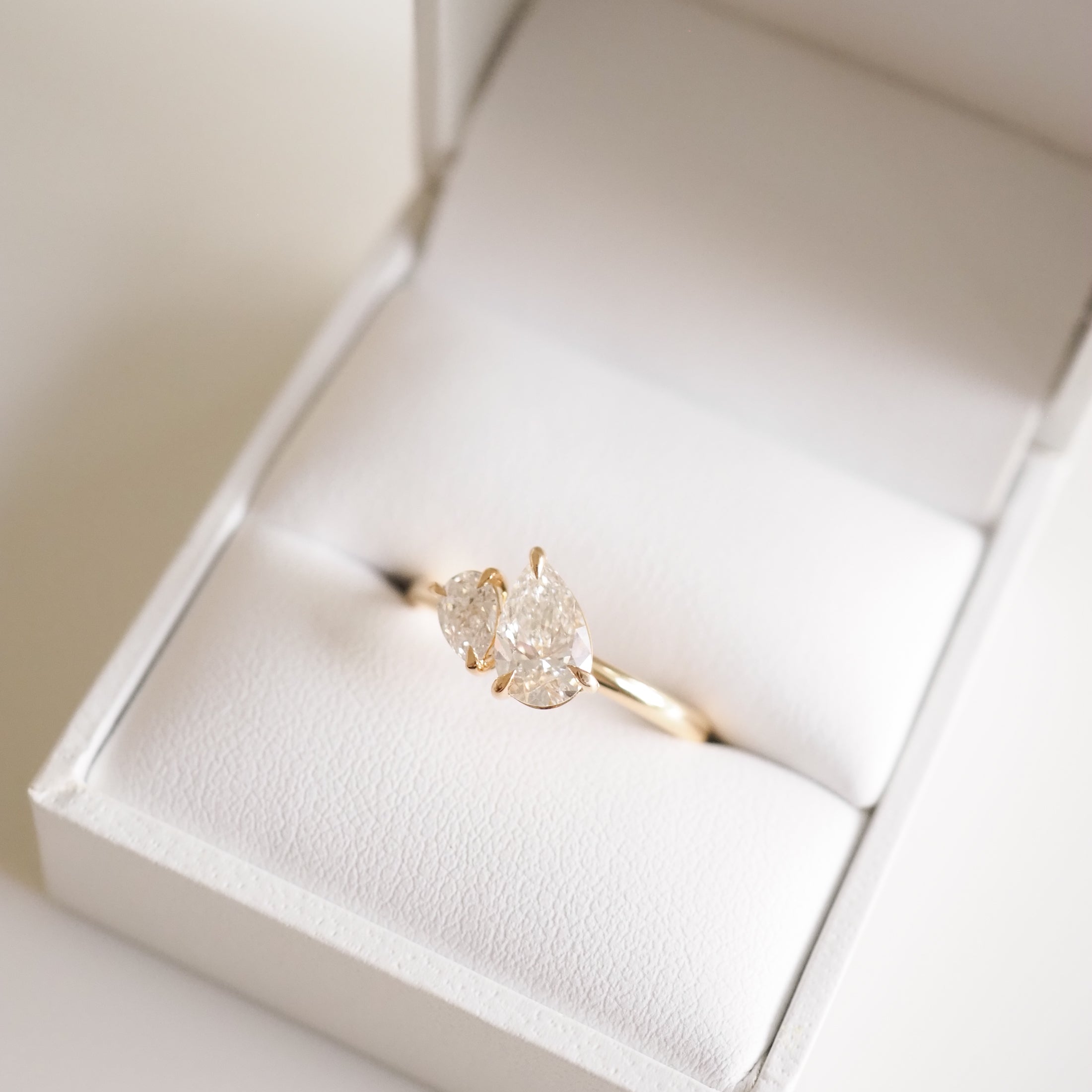Duet™ | 1ct Pear Ring