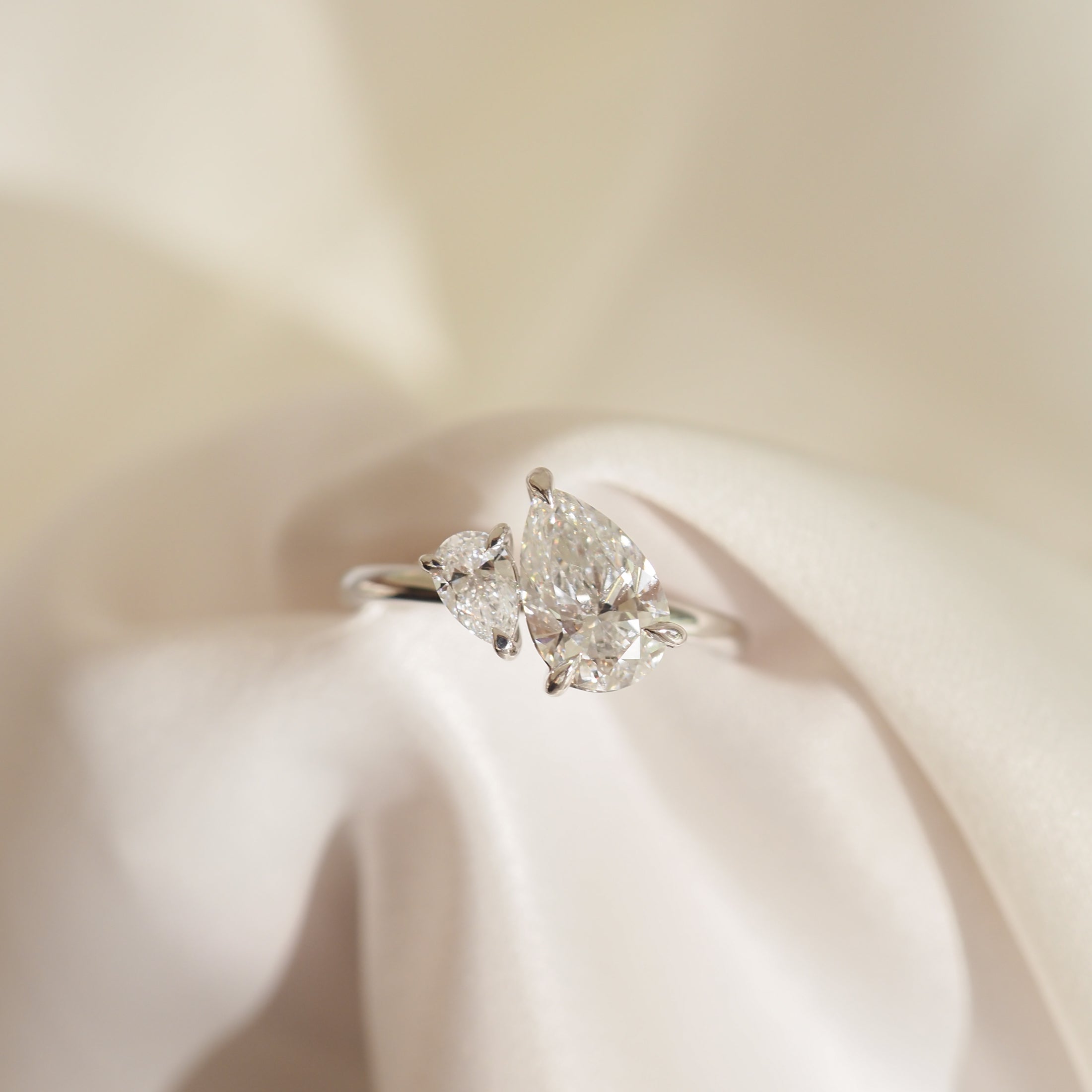 Duet™ | 1.5ct Pear Duet Lab-Grown Diamond Engagement Ring