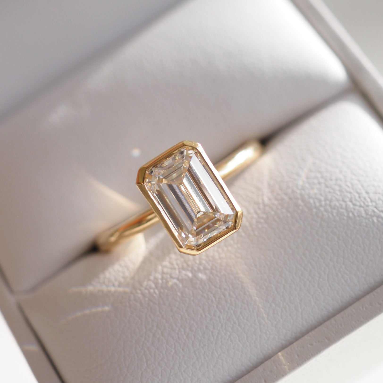 Eira | 2ct Emerald Solitaire Lab-Grown Diamond Engagement Ring