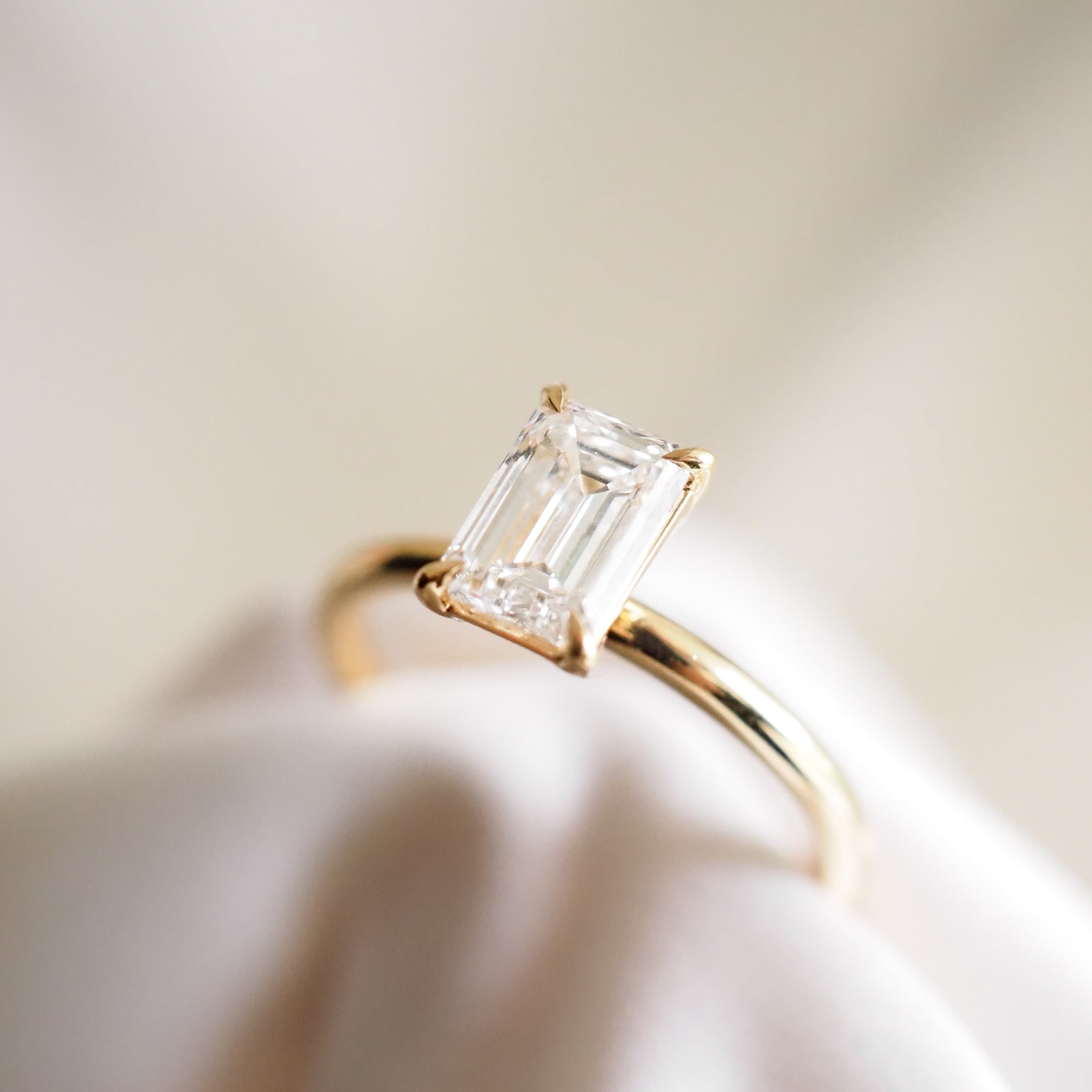 Eva | 1ct Emerald Lab-Grown Diamond Ring