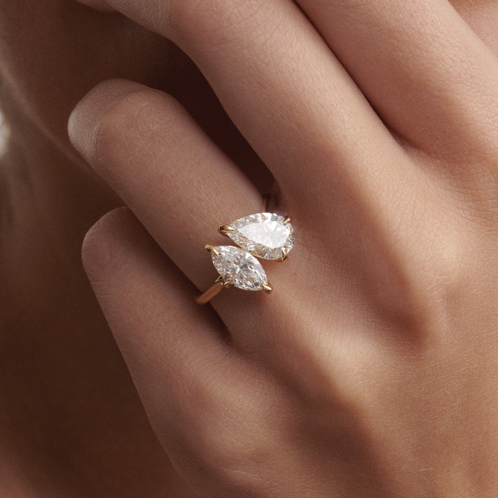 Léa | Pear & Marquise Toi et Moi Lab-Grown Diamond Engagement Ring