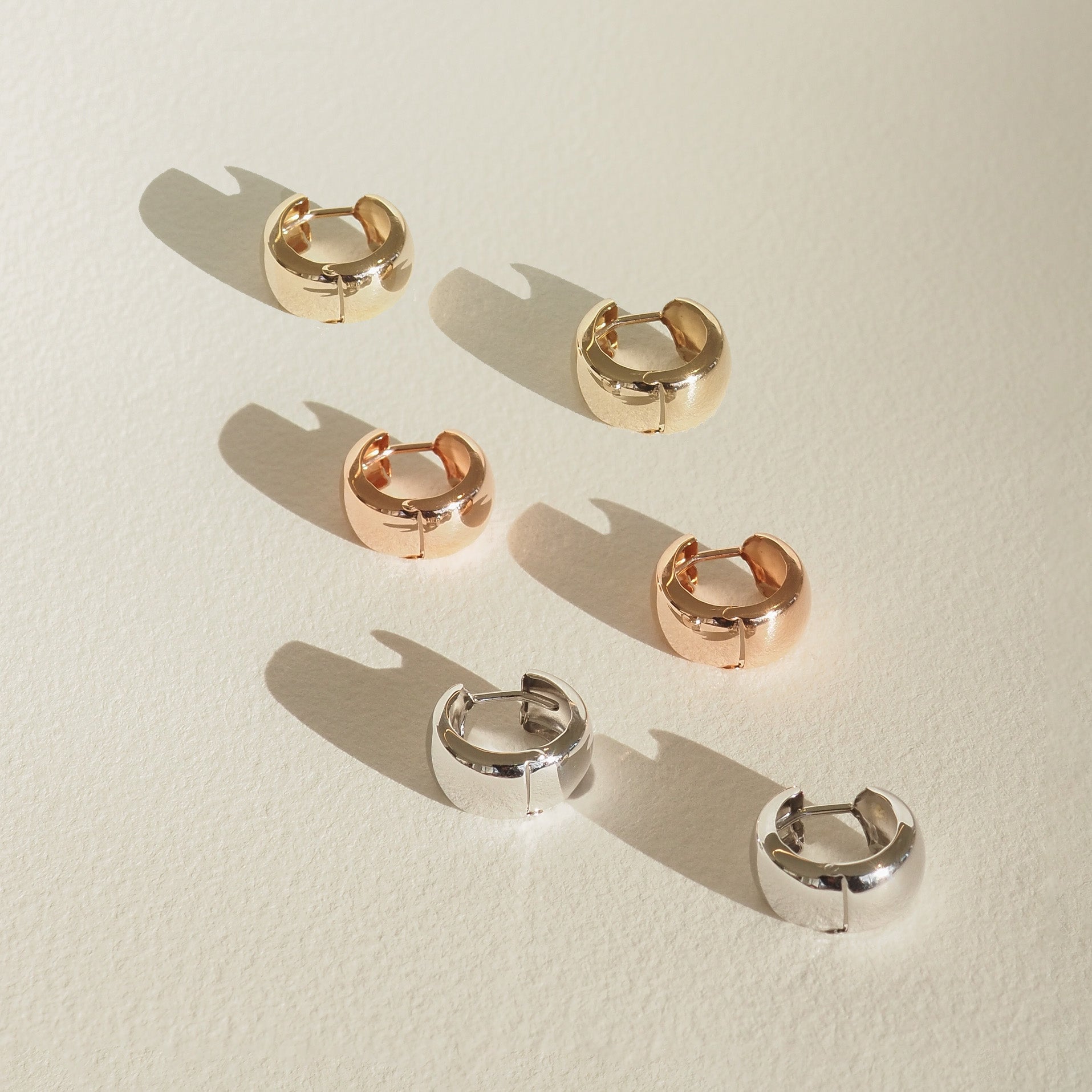 Bold Huggies | Solid Gold Hoop Earrings