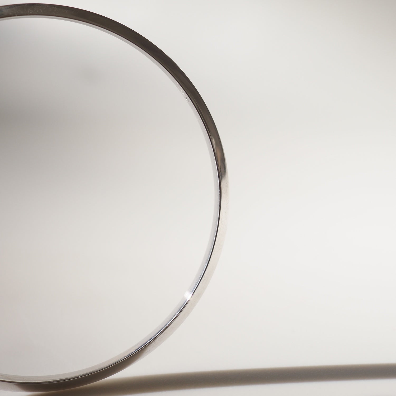 Knife Edge Bangle | Archive Solid Gold Bangle