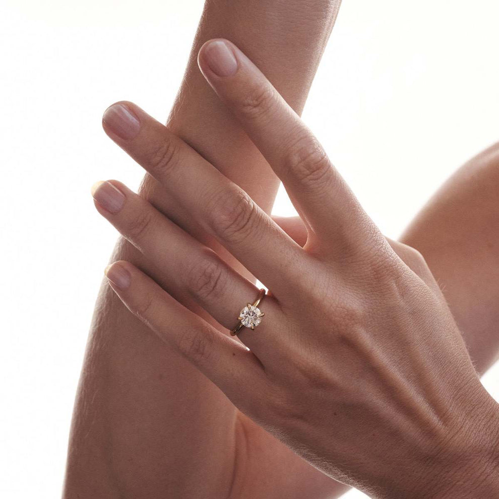 Cleo • Round Solitaire Diamond Engagement Ring – Kate & Kole