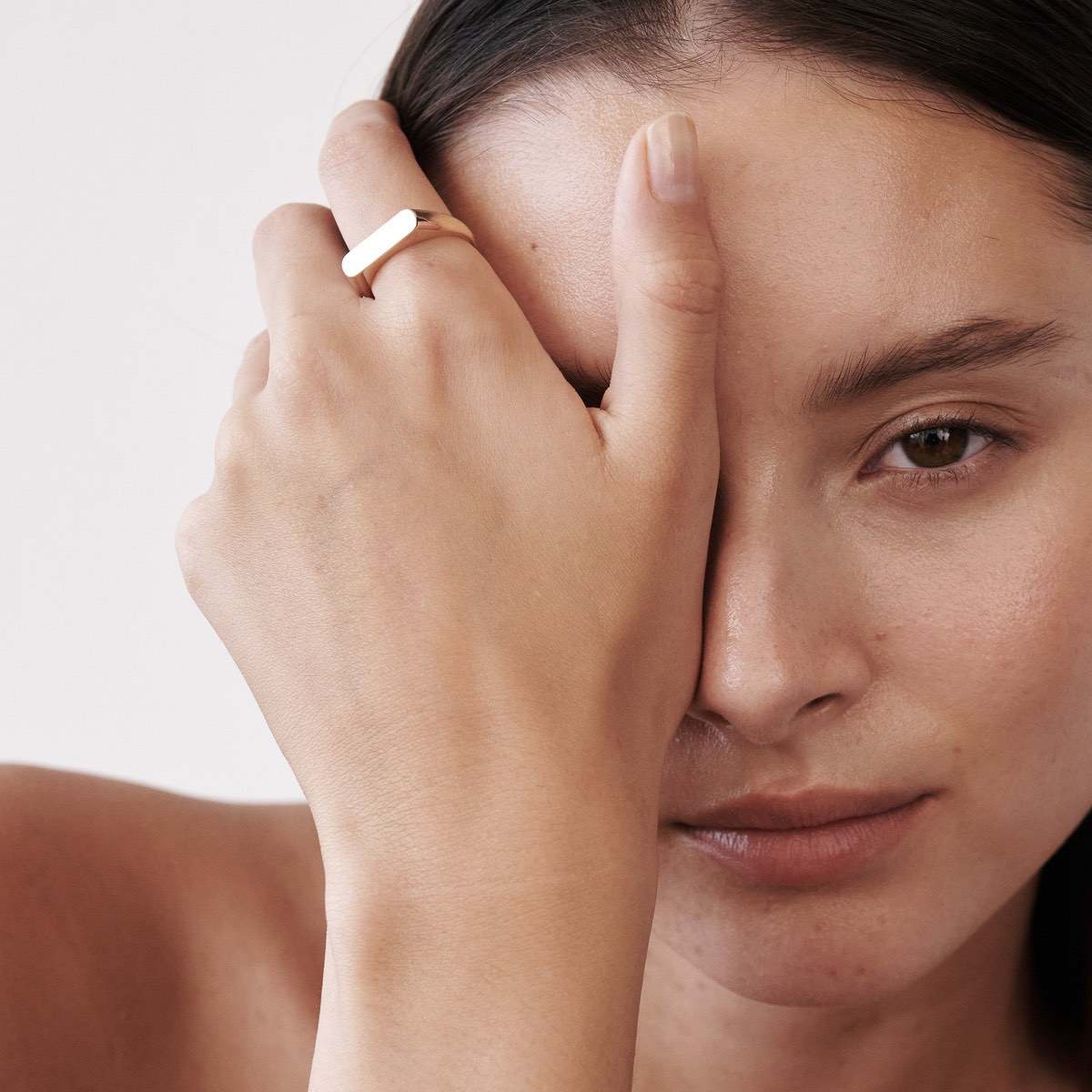 18ct Solid Gold Engravable Narrow Signet Ring
