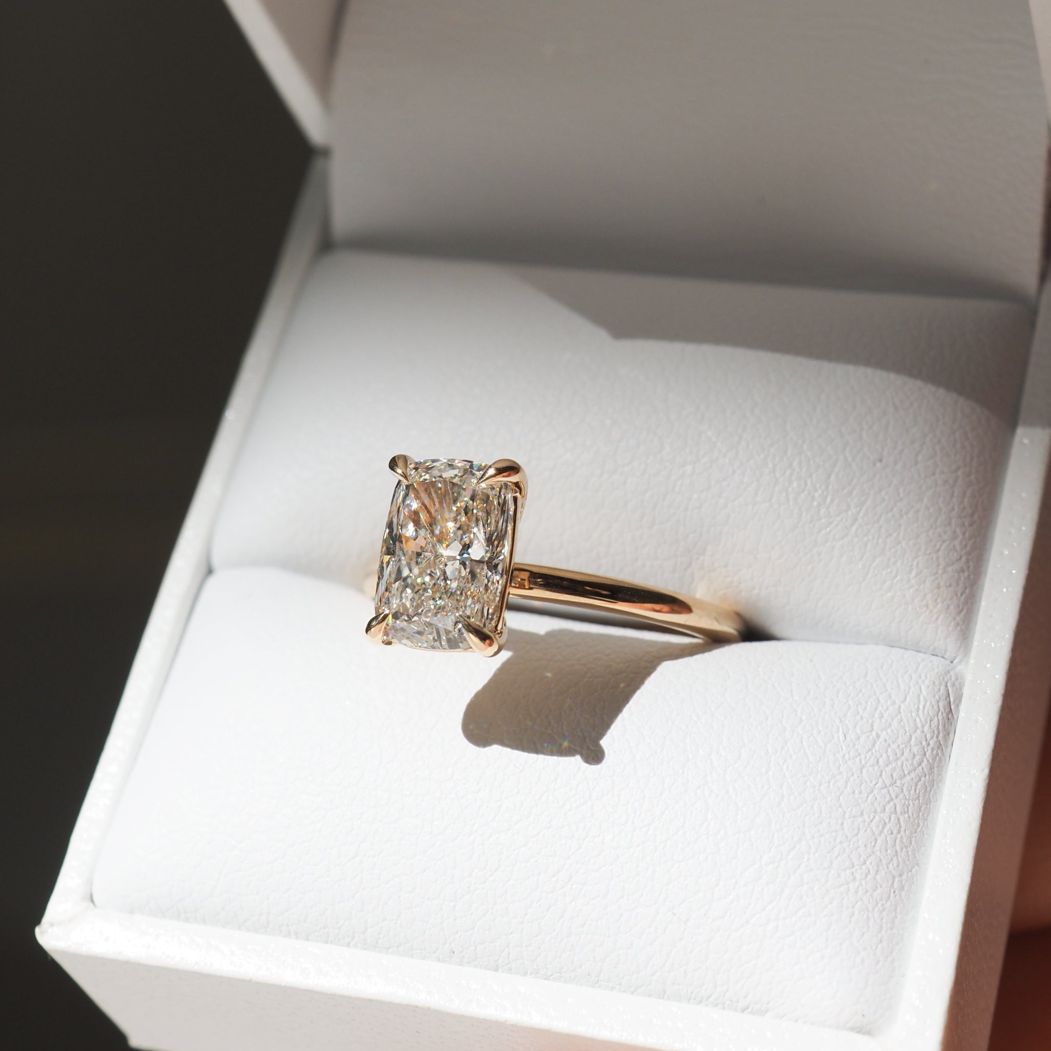 Khia | 2.04ct Elongated Cushion Diamond Engagement Ring Ready To Wear