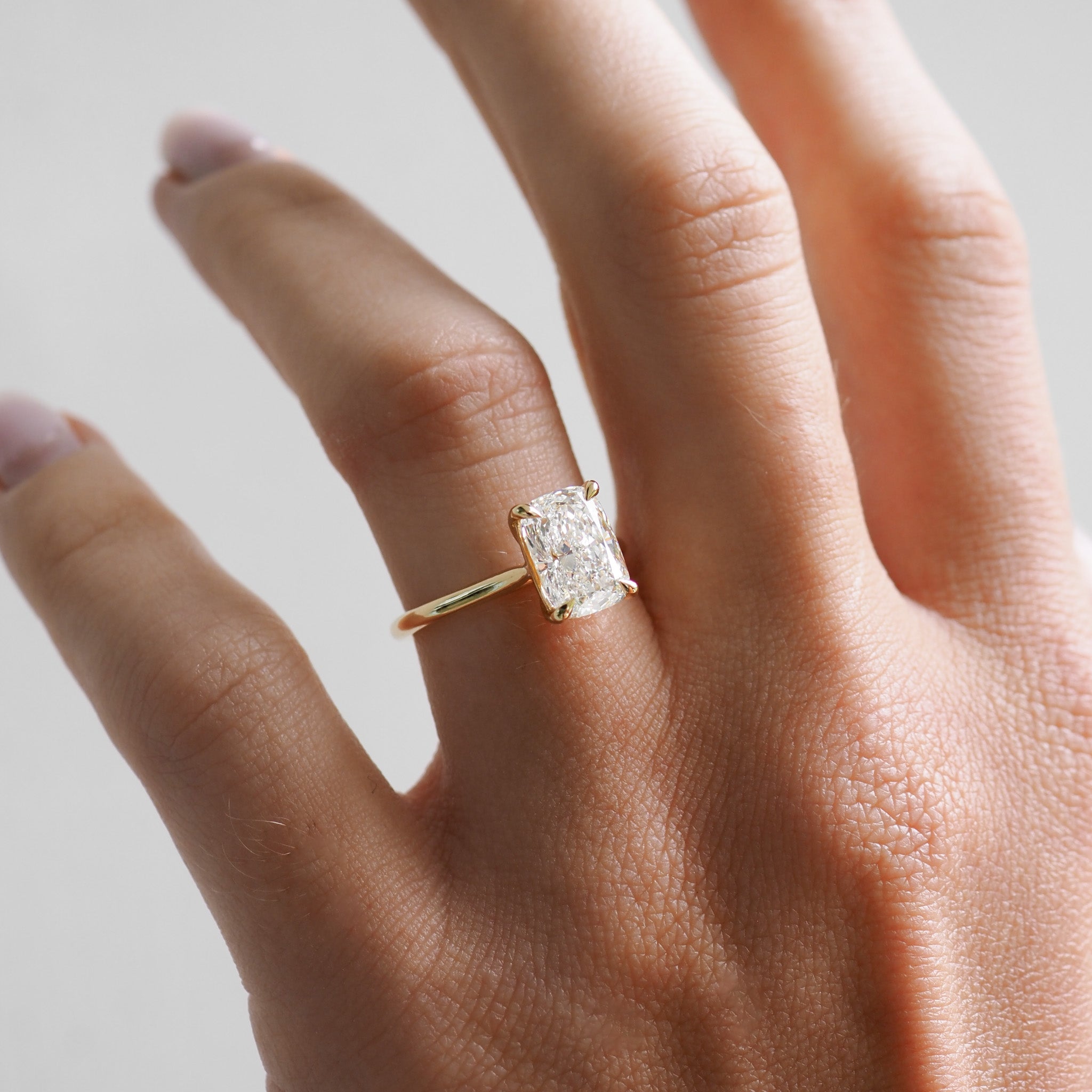 Khia | 2.5ct Elongated Cushion Solitaire Lab-Grown Diamond Engagement Ring