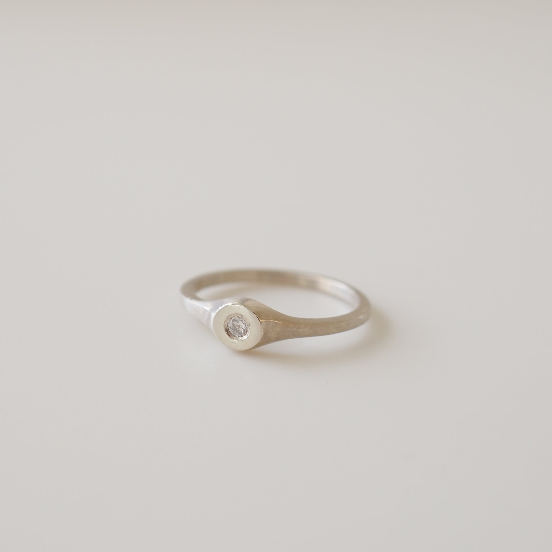 Mini Round Signet | Archive Mini Signet