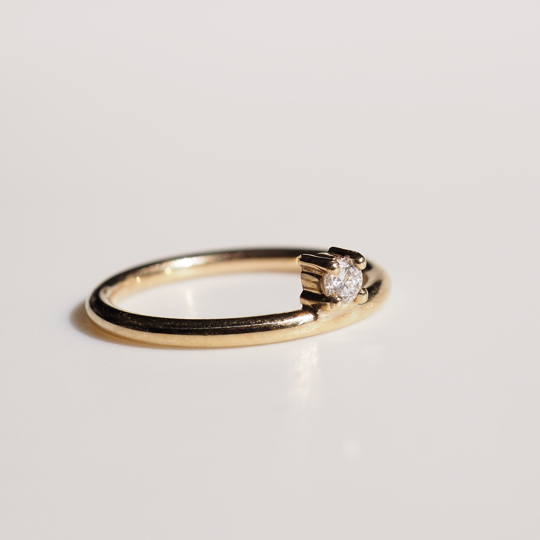 Offset Diamond Ring Archive Round Lab-Grown Diamond Ring