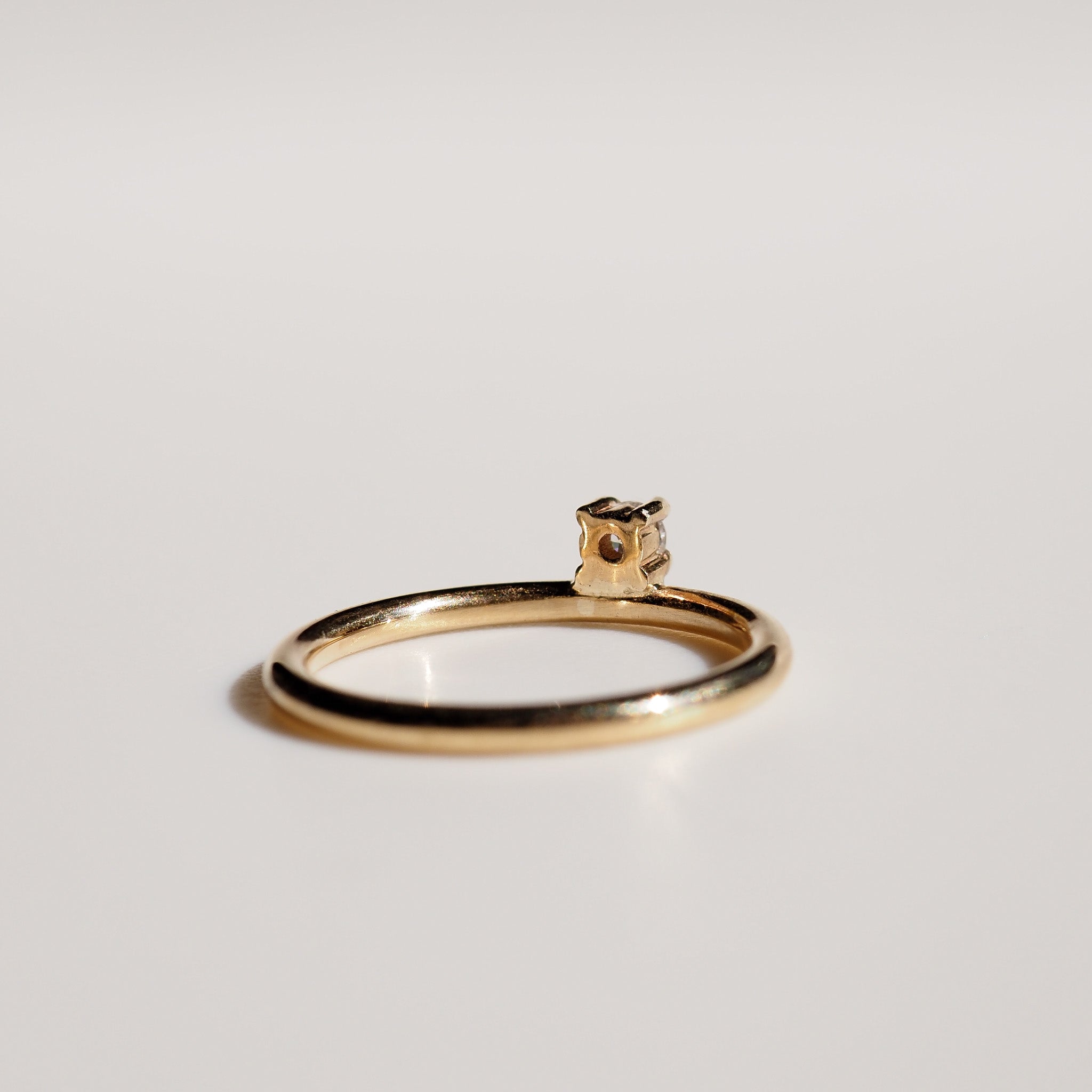 Offset Diamond Ring Archive Round Lab-Grown Diamond Ring