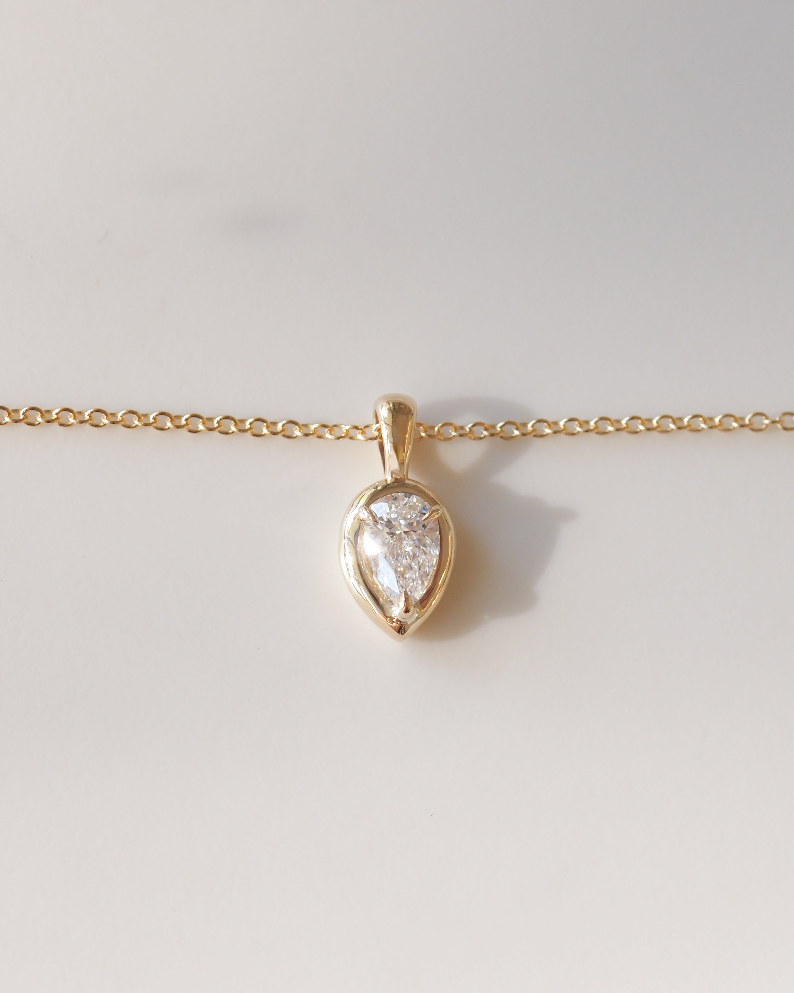 Pear Doughnut Pendant | 0.75ct Pear Lab-Grown Diamond Necklace