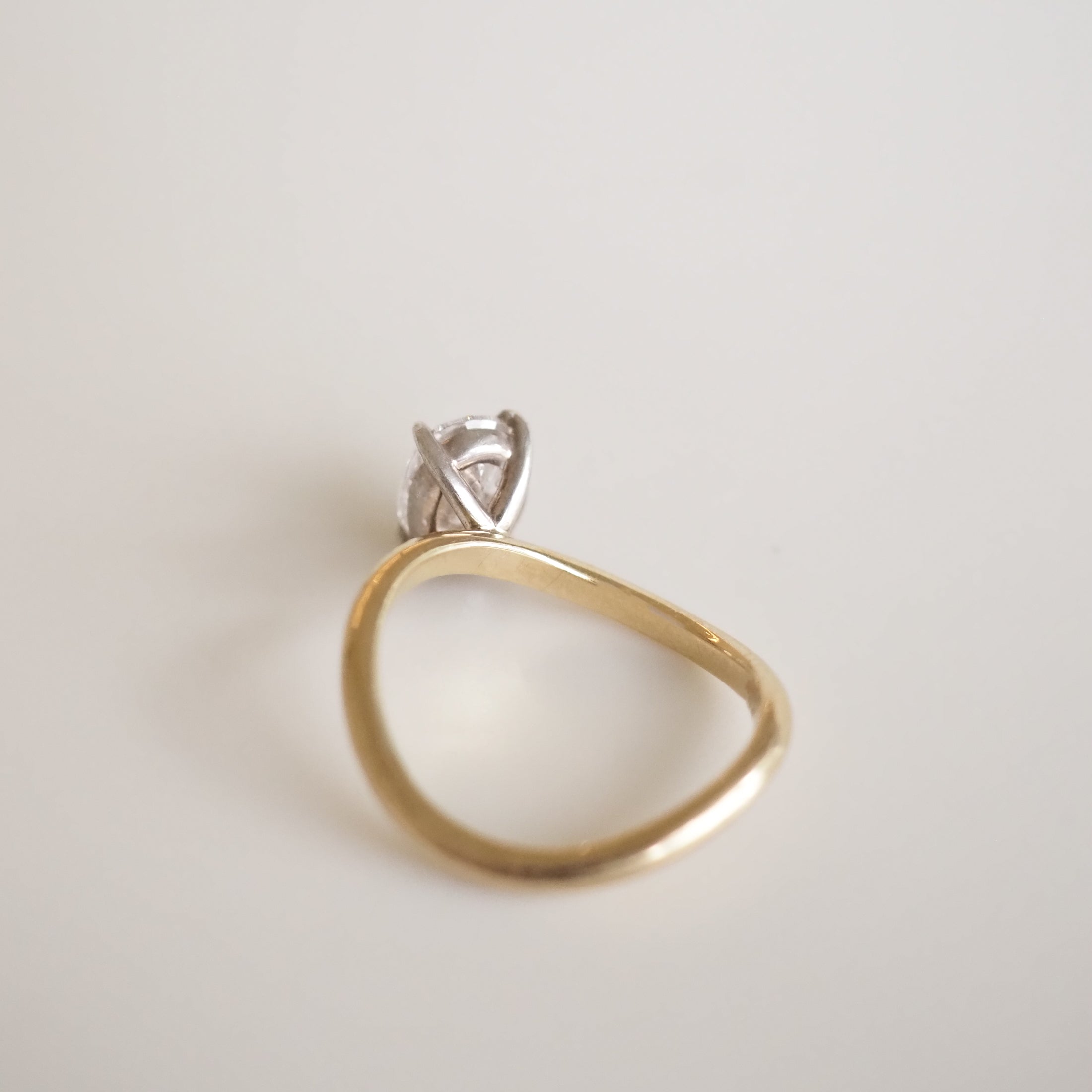 Clara | 1.25ct Cubic Zirconia Awa Ring