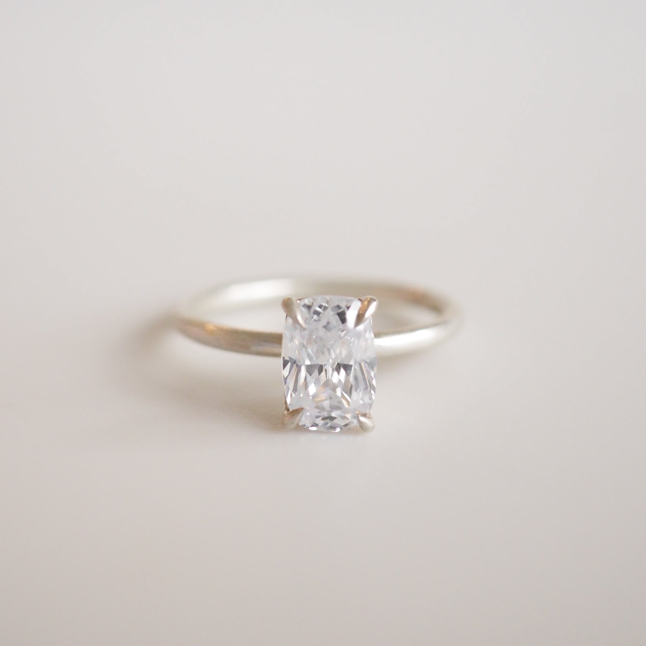Khia | 1.5ct Cubic Zirconia Proposal Ring