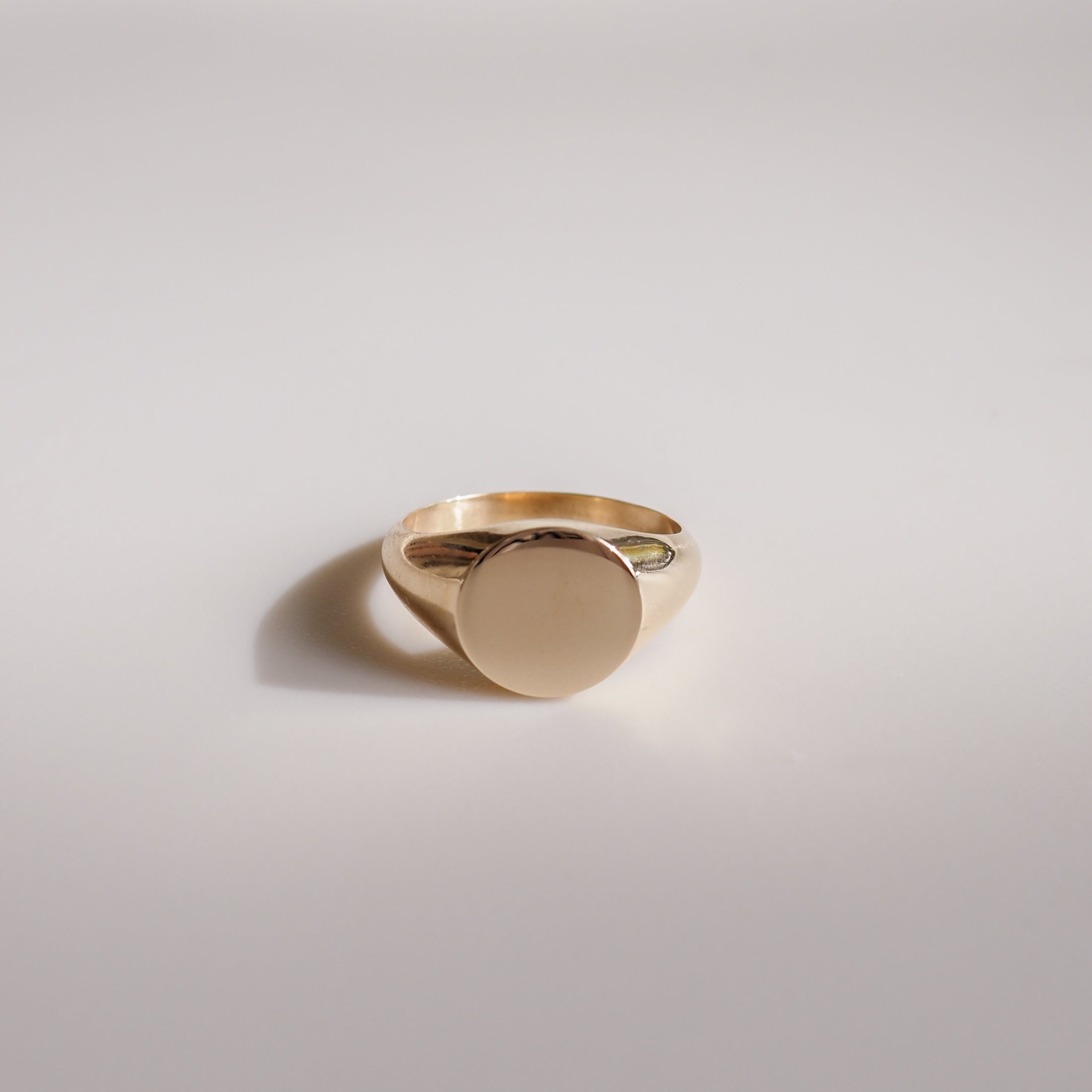 Bold Round Signet | Archive Solid Signet Ring