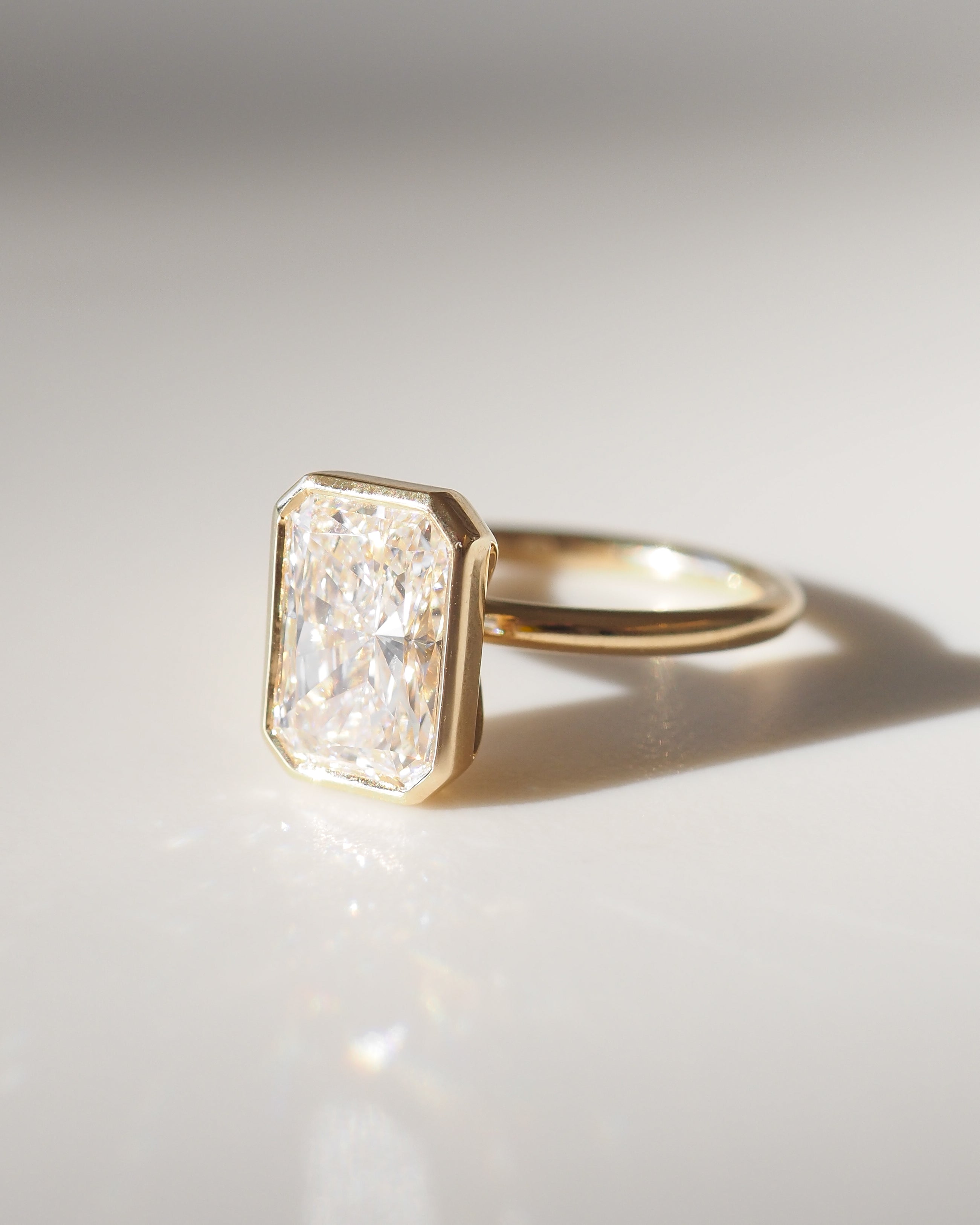 Rya | 3ct Radiant Lab-Grown Diamond Ring