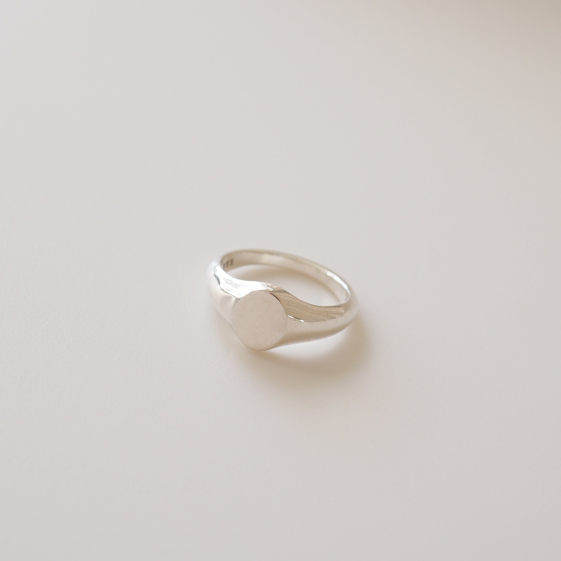 Small Oval Signet | Archive Solid Signet Ring