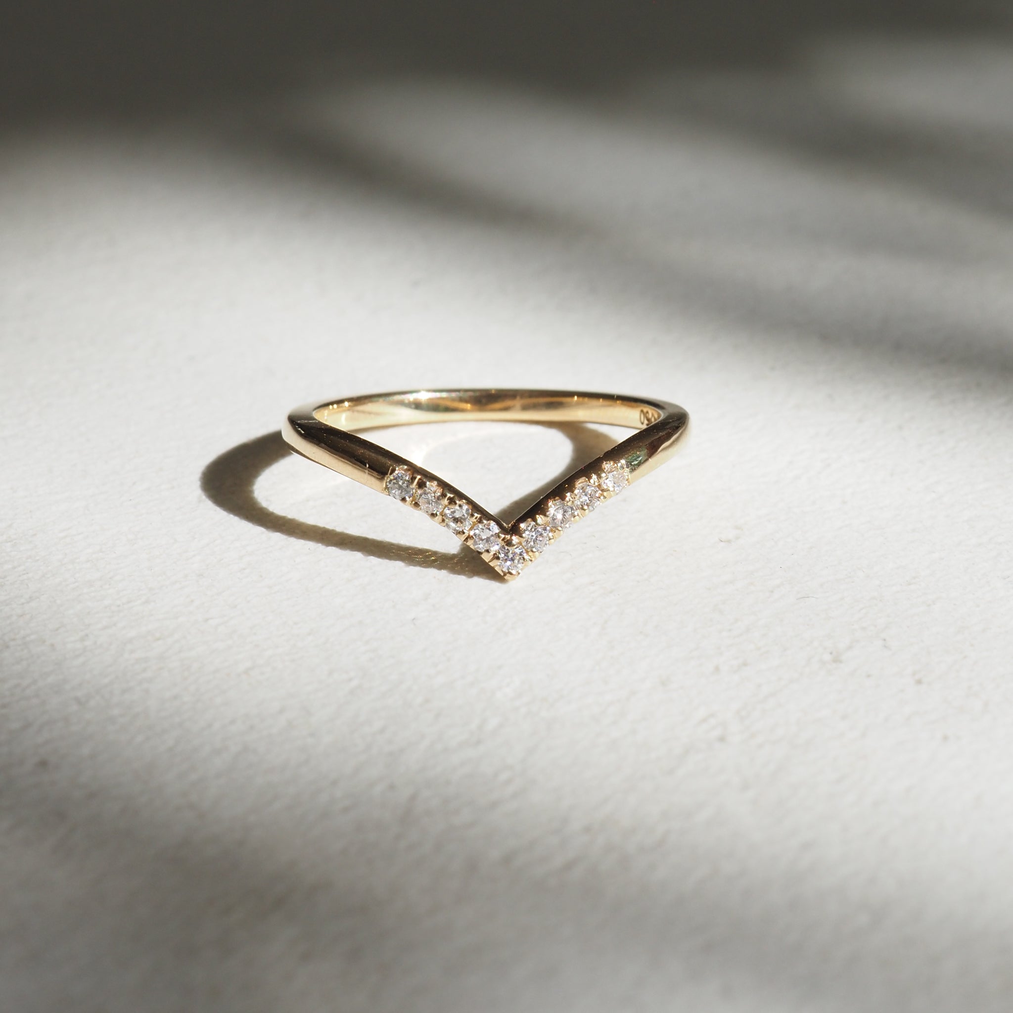 Sia | Diamond Wishbone Wedding Ring | Ready To Wear
