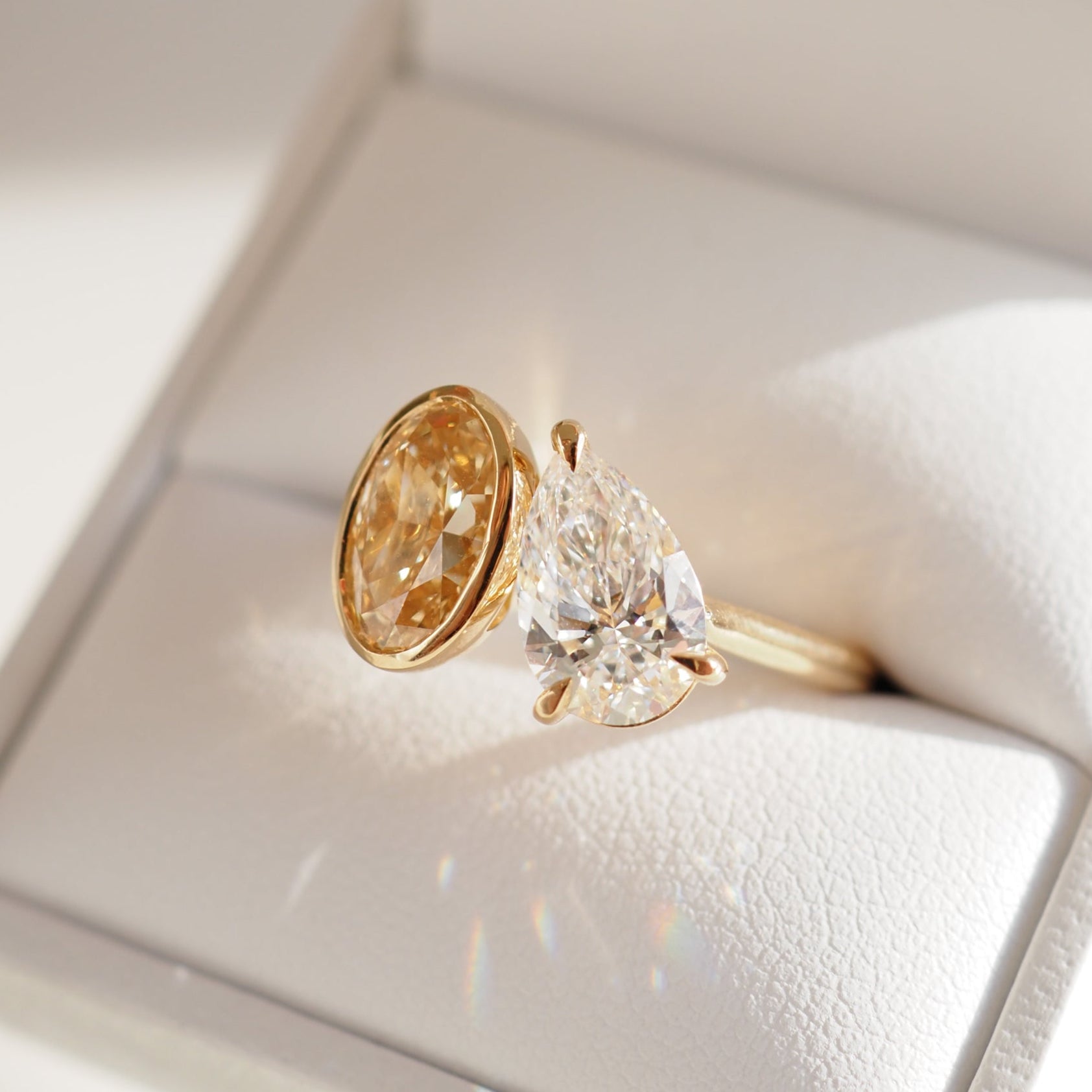 Toi et Moi | 3.6ct Pear & Oval Toi et Moi Lab-Grown Diamond Engagement Ring