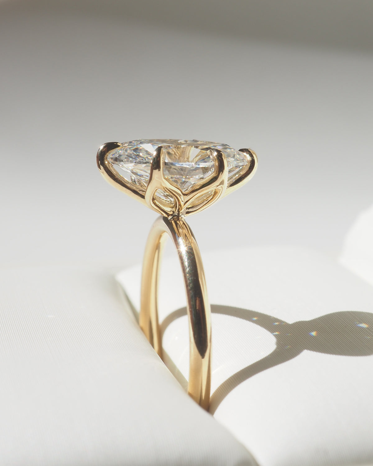 Tulip Oval Solitaire | 3ct Lab-Grown Diamond Ring
