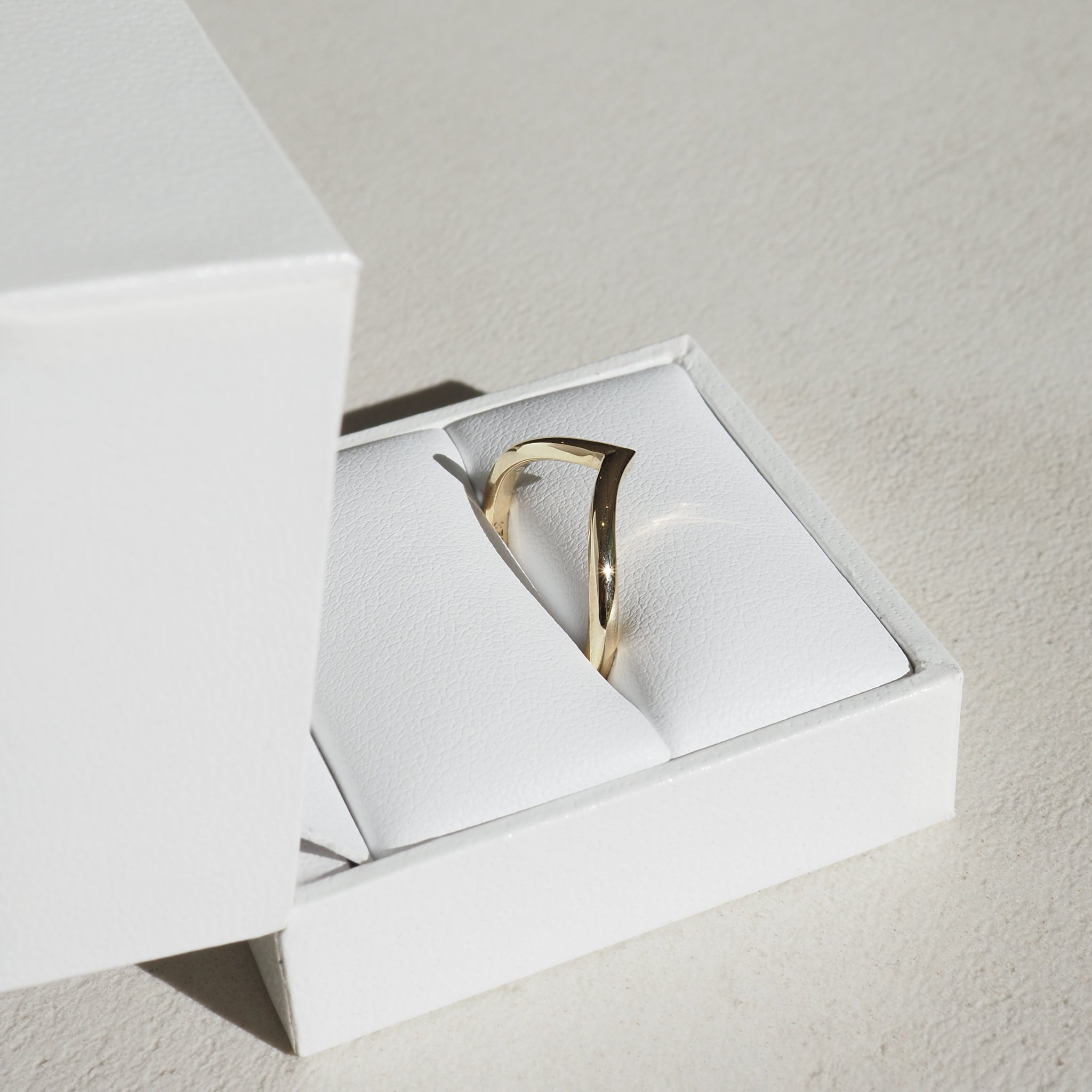 Valentina | Wishbone Wedding Ring | Ready To Wear