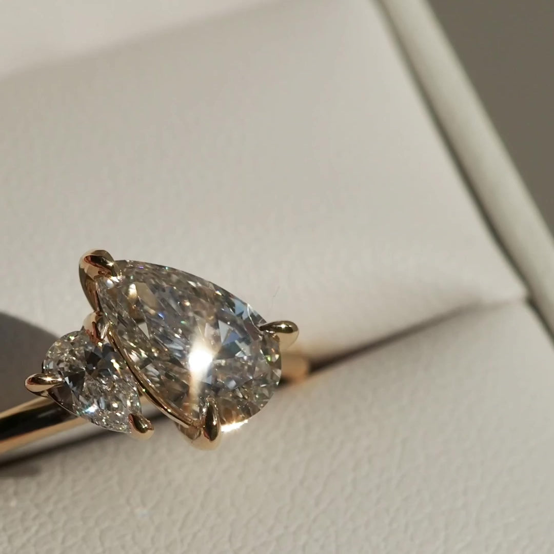 Duet™ | Pear Lab-Grown Diamond Engagement Ring – Kate & Kole